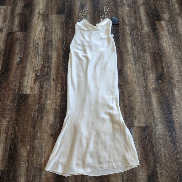 Retrofete Marcia Dress in White Size Medium Sleeveless Maxi Slip NWT - Picture 3 of 15